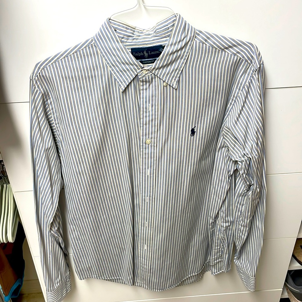 Men’s Large button down Polo (Custom Fit Style)